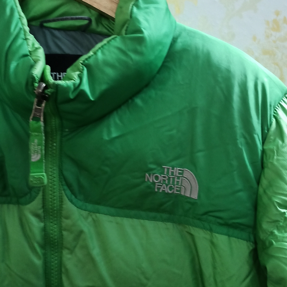 The North Face - Picture 2 of 6